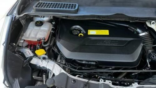 2014 Ford Escape Titanium FWD - Image 2