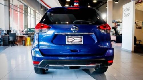 2020 Nissan Rogue SV AWD - Image 11