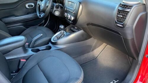 2015 Kia Soul + Automatic - Image 3