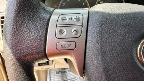 2012 Toyota Corolla LE Automatic - Image 10
