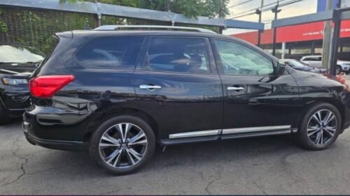 2020 Nissan Pathfinder Platinum 4WD - Image 8