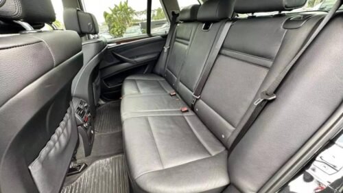 2013 BMW X5 xDrive35i Premium AWD - Image 3