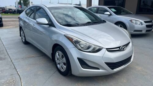 2016 Hyundai Elantra SE Sedan Automatic - Image 7