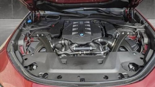 2023 BMW 760i xDrive - Image 4