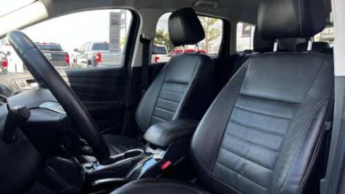 2014 Ford Escape Titanium FWD - Image 12