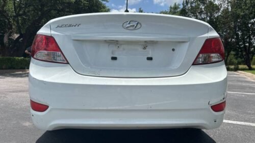 2014 Hyundai Accent GLS Sedan Automatic - Image 12