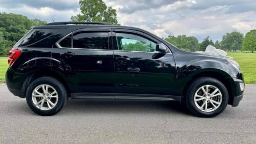 2017 Chevrolet Equinox LT with 1LT FWD - Image 6