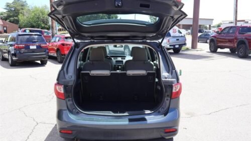 2012 Mazda Mazda5 Touring Automatic - Image 3