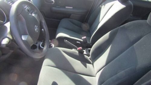 2012 Nissan Versa 1.8 S Hatchback Manual - Image 8