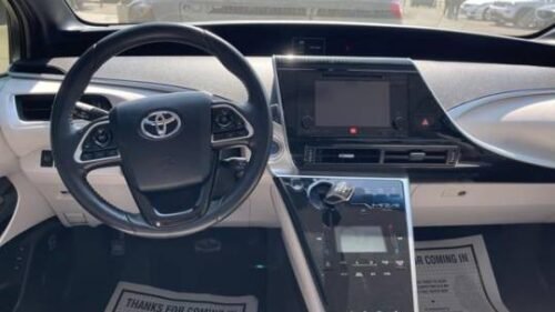 2017 Toyota Mirai Sedan - Image 2