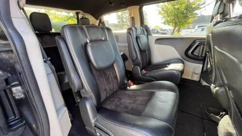 2017 Dodge Grand Caravan SXT - Image 5