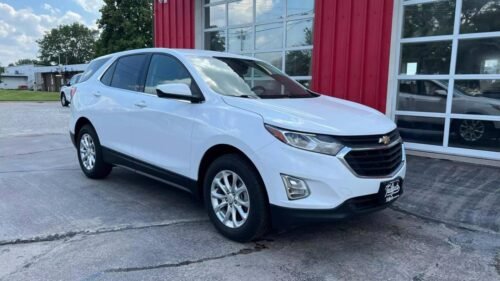 2020 Chevrolet Equinox LT with 2FL AWD - Image 8
