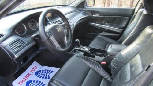 2010 Honda Accord EX-L Sedan I4 Automatic - Image 11