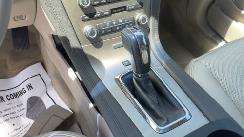 2011 Lincoln MKT EcoBoost 3.5L AWD - Image 4