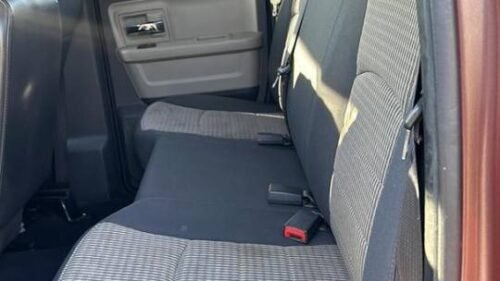 2010 Dodge Ram 1500 SLT Quad Cab Regular Bed 4WD - Image 2