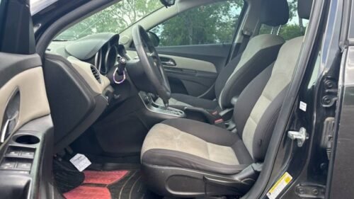 2013 Chevrolet Cruze LS Automatic - Image 7