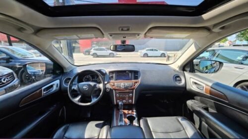 2020 Nissan Pathfinder Platinum 4WD - Image 4