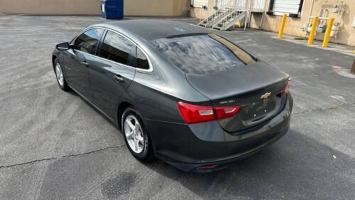 2017 Chevrolet Malibu LS with 1LS - Image 6