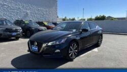 2022 Nissan Altima 2.5 SR FWD