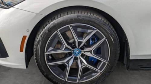2024 BMW i5 M60 - Image 2
