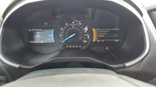 2017 Ford Edge Titanium AWD - Image 3