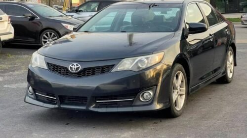 2013 Toyota Camry SE I4 Automatic