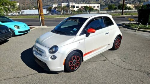 2015 FIAT 500e Hatchback