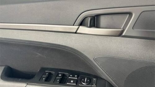2018 Hyundai Elantra SEL 2.0L Sedan Automatic - Image 13
