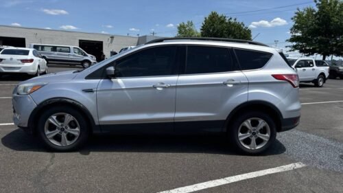 2016 Ford Escape SE FWD - Image 8