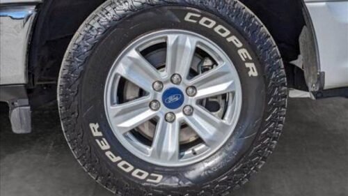 2019 Ford F-150 XLT SuperCrew 5.5' Box 4WD - Image 2