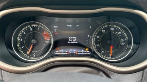 2016 Jeep Cherokee Trailhawk 4WD - Image 4