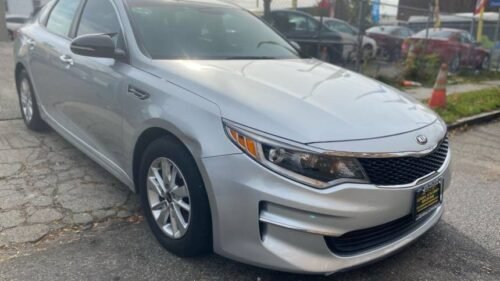 2016 Kia Optima LX - Image 10