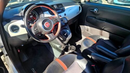 2015 FIAT 500e Hatchback - Image 7