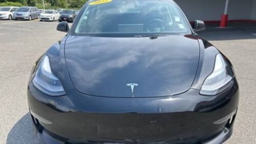 2022 Tesla Model 3 Standard Range Plus RWD - Image 10