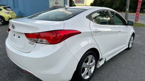 2013 Hyundai Elantra GLS Sedan Automatic - Image 4