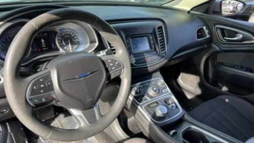 2015 Chrysler 200 Limited FWD - Image 6