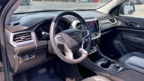 2022 GMC Acadia SLT AWD - Image 6