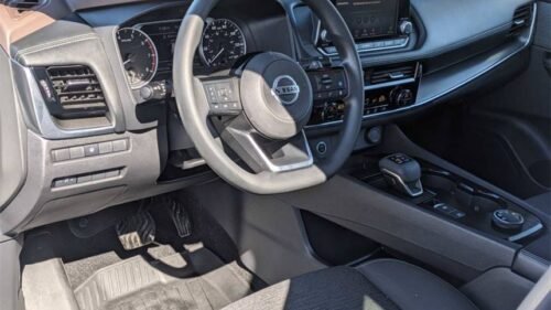 2021 Nissan Rogue SV AWD - Image 8