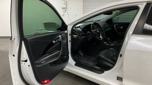 2017 Hyundai Azera Limited - Image 7