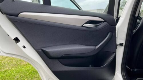 2015 BMW X1 xDrive28i AWD - Image 10