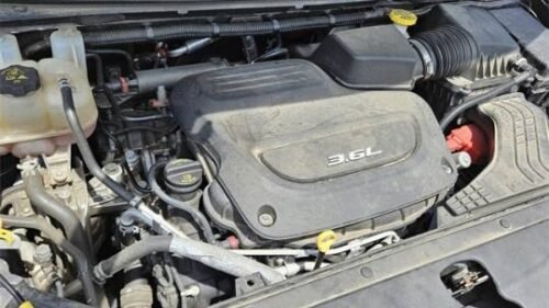 2017 Chrysler Pacifica Limited - Image 2