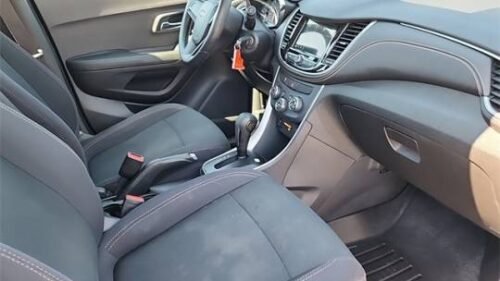 2018 Chevrolet Trax LS FWD - Image 6