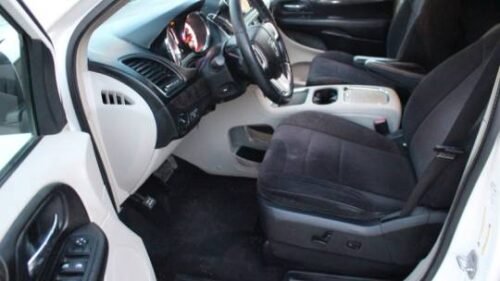 2011 Dodge Grand Caravan Crew - Image 9