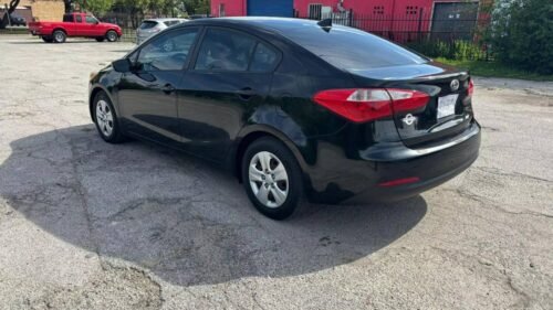 2015 Kia Forte LX Sedan Automatic - Image 6