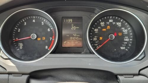 2016 Volkswagen Jetta 1.4T S Manual - Image 2