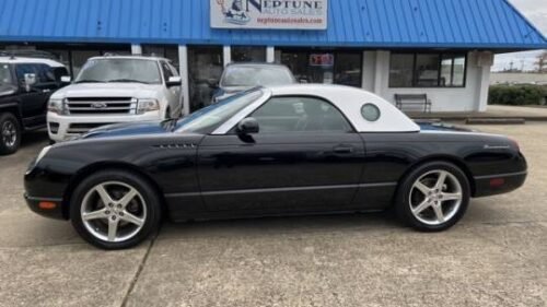 2002 Ford Thunderbird Deluxe - Image 12