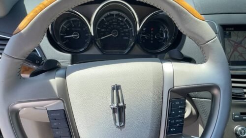 2011 Lincoln MKT EcoBoost 3.5L AWD - Image 5