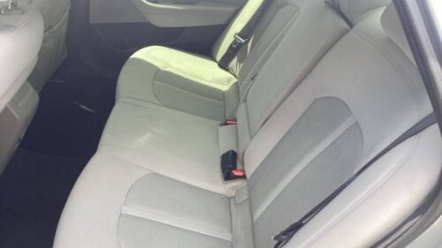 2017 Hyundai Sonata SE 2.4L - Image 4
