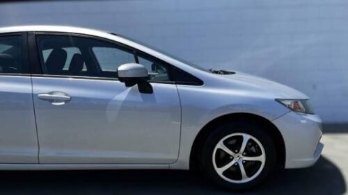 2015 Honda Civic SE Sedan CVT - Image 10