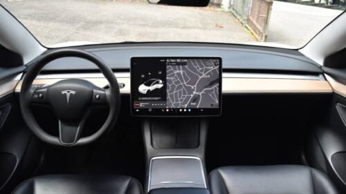 2023 Tesla Model 3 RWD - Image 6